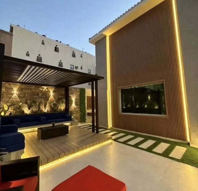 تصميم ممرات وتركيب برجولات خشبية للحدائق